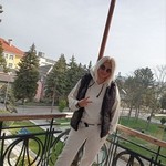 Юлия, 45 (7 фото, 0 видео)