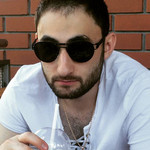 Альфред, 33