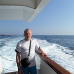 Максим, 44