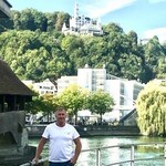Viktor, 61 (4 фото, 0 видео)